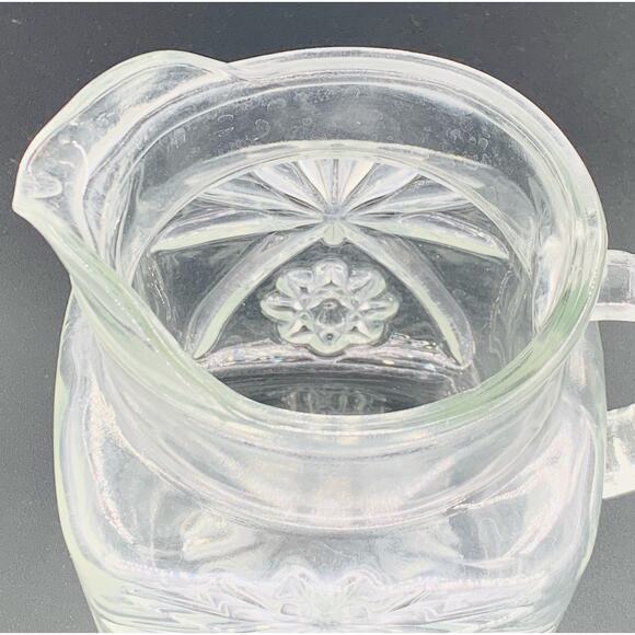 Anchor Hocking Glass Pitcher Small 40 Oz Pressed Square Star Handle Pour Spout - Picture 7 of 9